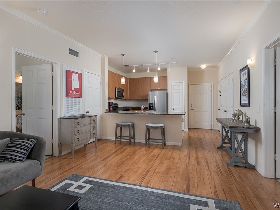 1st image of 1901 5th Ave E Unit 2210