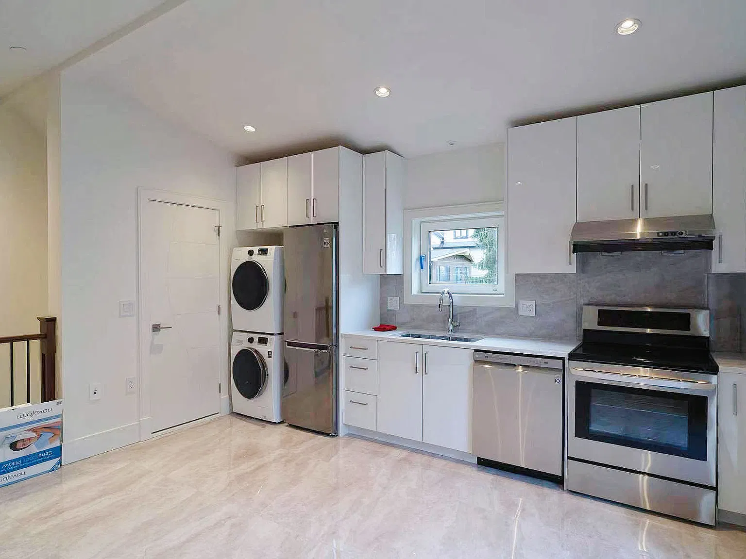 1 bed, $2,200 — Photo 2