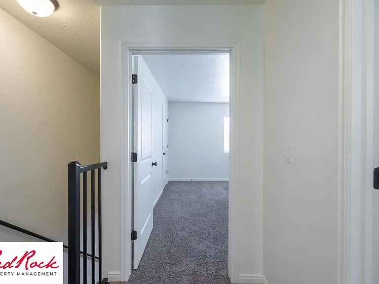 2801 E 450 N #365 — Photo 32