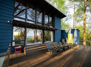 311 Dogwood Trl, Hillsville, VA 24343