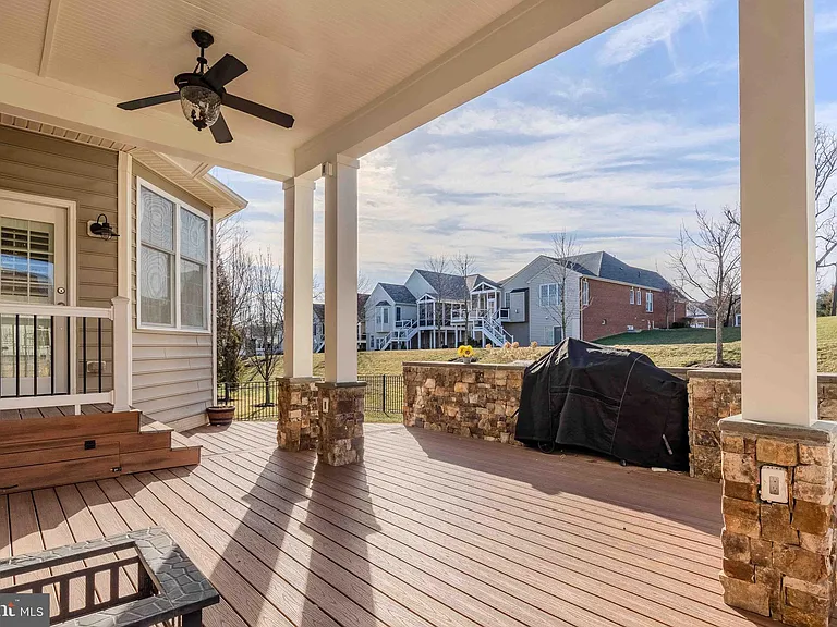 15316 Admiral Baker Cir — Photo 11
