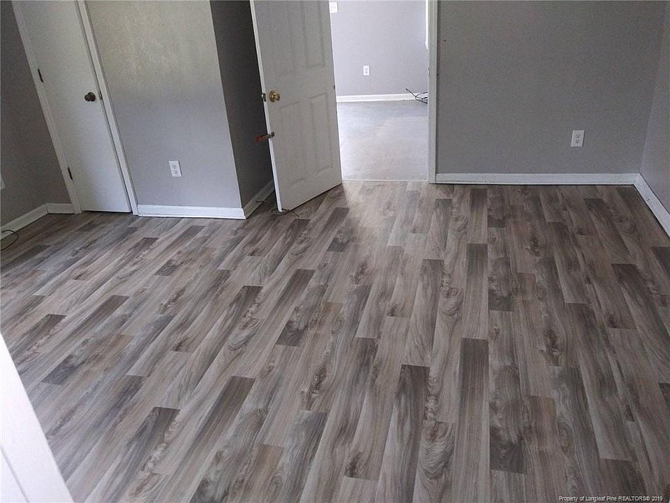 2nd image of 308 Old Whiteville Rd APT 2