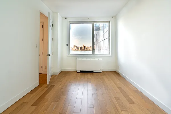 Rented by Corcoran | media 15