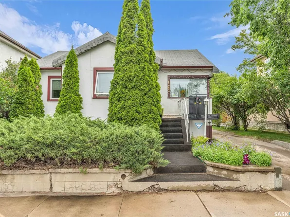 1262 103rd Street, North Battleford, SK S9A 1K8