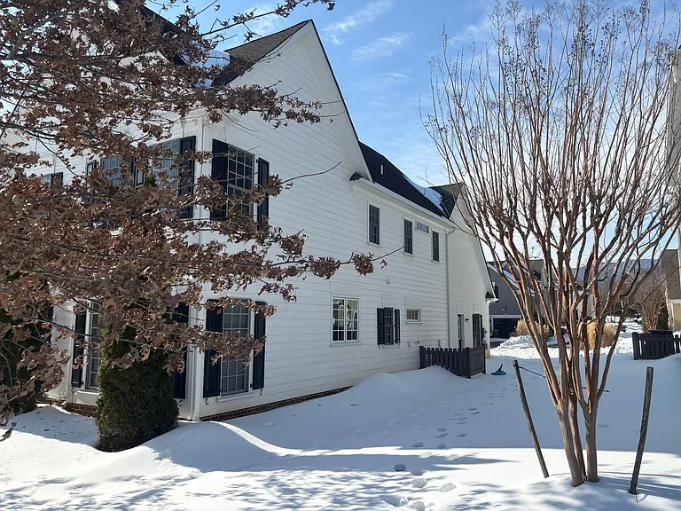 6088 Rothwell Ln — Photo 36