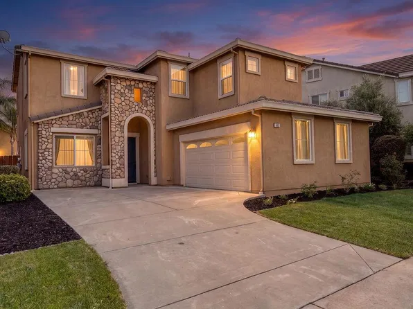 553 Stetson Dr, Oakdale, CA 95361
