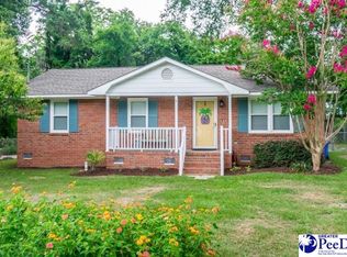 107 Player St, Darlington, SC 29532