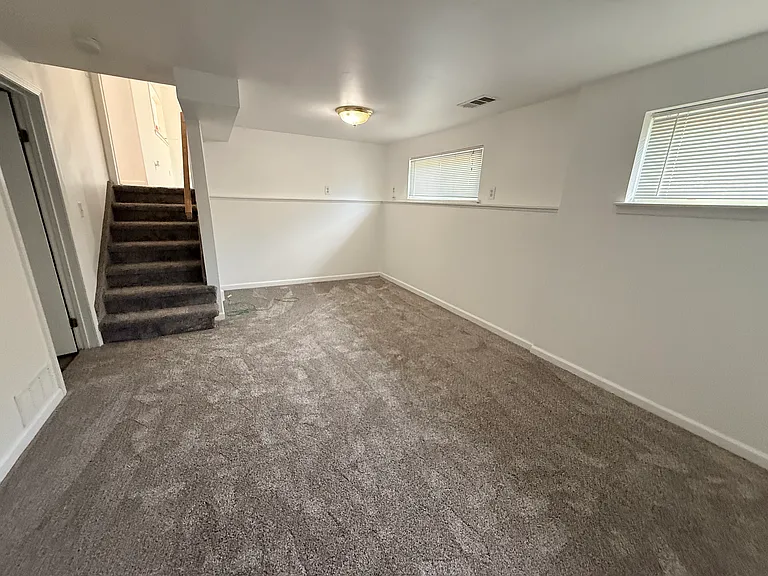 1836 Heatherridge St — Photo 9