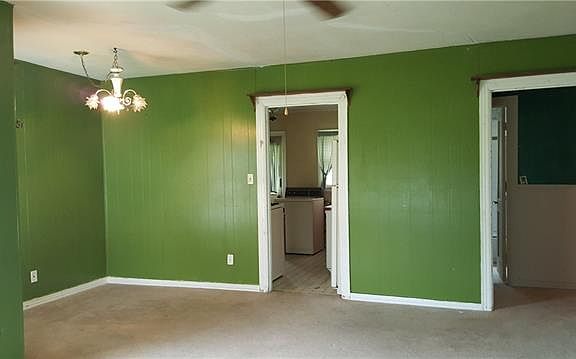 4th image of 4317 Wilson Ln