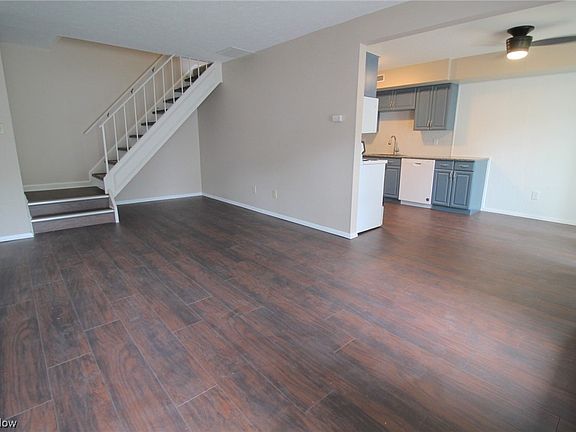 5th image of 20435 Williamsburg Ct #220B