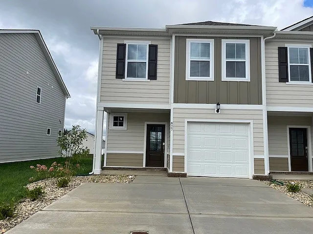 827 Big Bend Ct — Photo 1