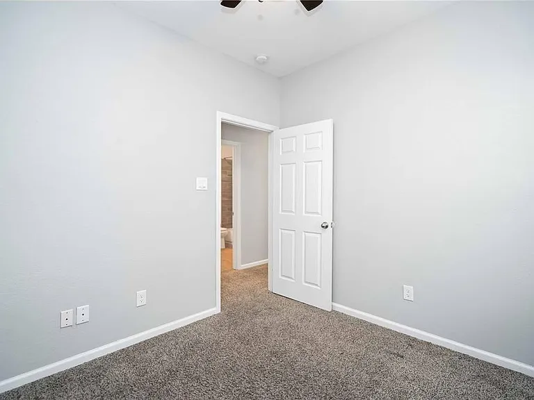 5105 Southwind St #A — Photo 16