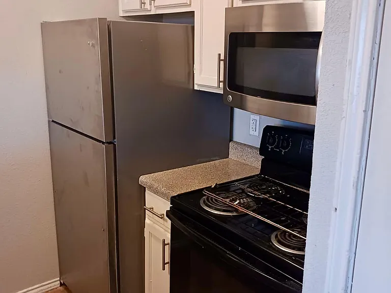 9520 Royal Ln #305A — Photo 5