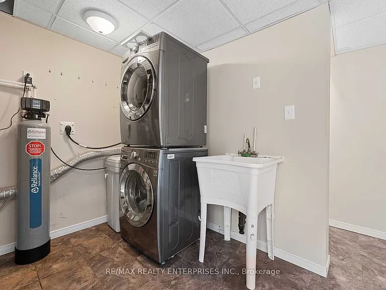 50 McGonigal Ln — Photo 25