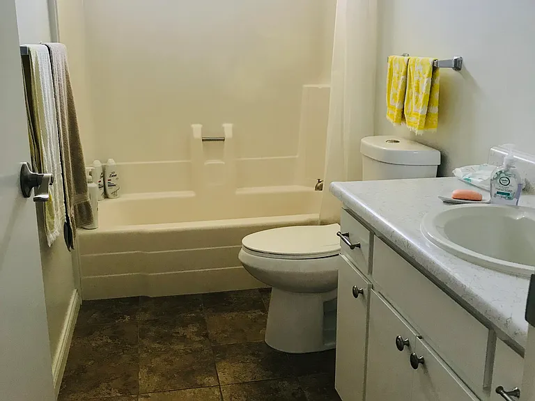1414 Sweetbriar Cir — Photo 23