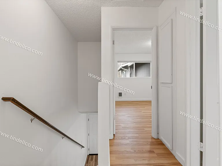 17324 SW Merlo Rd — Photo 9