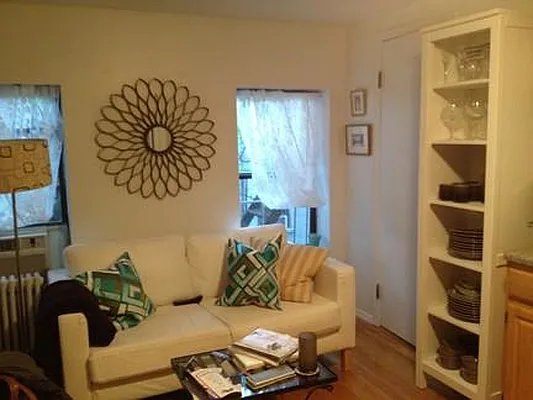 Rented by FirstService Realty (legacy) | media 13