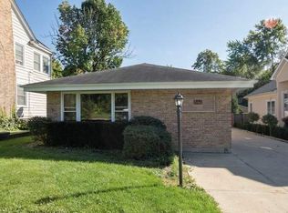 846 Park Ave W, Highland Park, IL 60035
