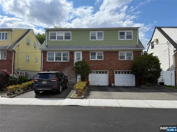 13 Joseph St, Little Ferry, NJ 07643