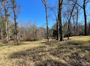 137 Robins Lake Rd, Natchez, MS 39120