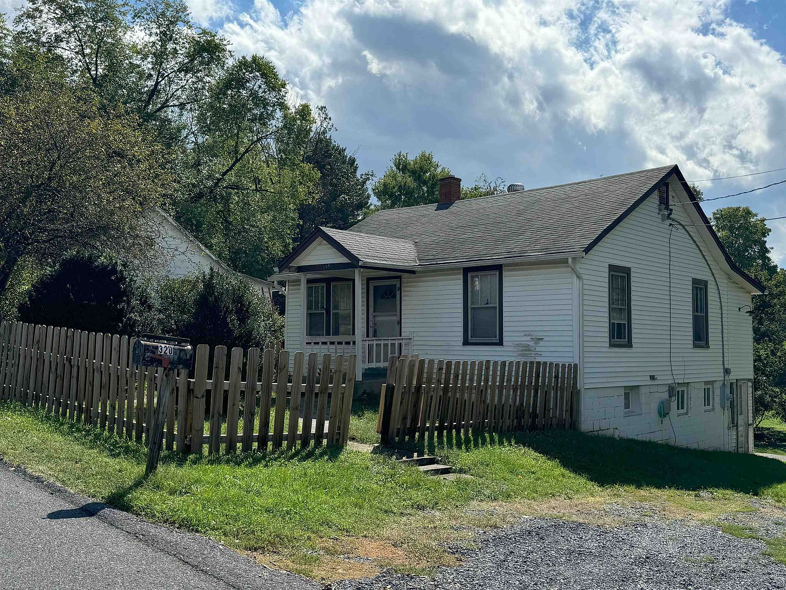 320 Mary Gray Ln, Staunton, VA 24401 MLS 657305 Zillow