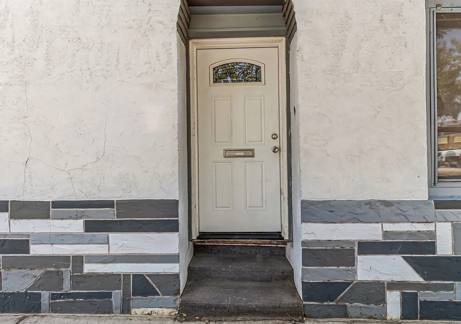 529 Colorado Ave — Photo 4