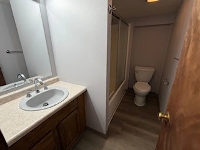 115 S 6th St — Photo 5