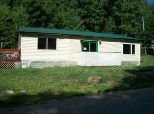 200 Walter Stevens Rd, Hampton, TN 37658