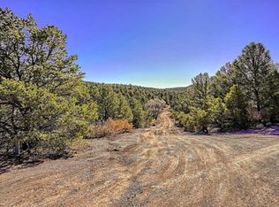 15 Juniper Ridge Rd, Tijeras, NM 87059