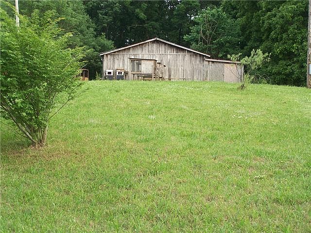 2nd image of 5733 Fisher Grove Rd #1