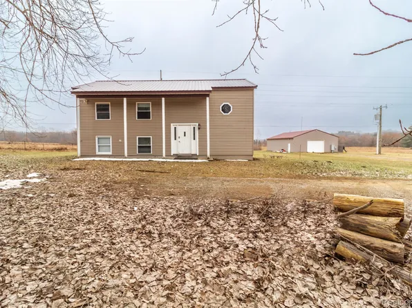 4106 N Lapeer Rd, Lapeer, MI 48446