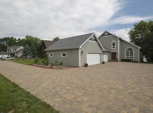 2963 Terrace Cir SW, Prior Lake, MN 55372