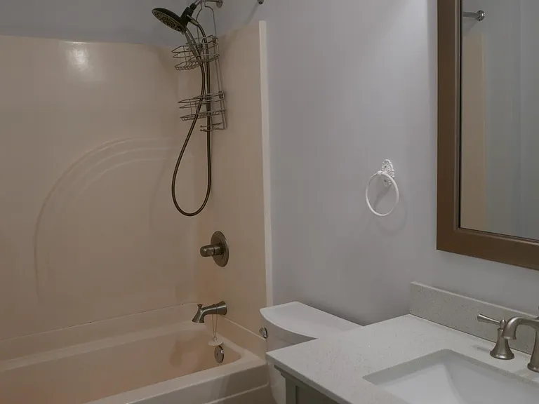 4725 Amber Ridge Ct — Photo 36