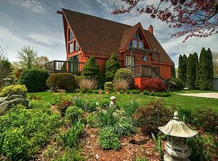 65 Henley St, Charlestown, RI 02813