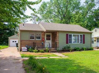 1712 Paradise Blvd, Rockford, IL 61103