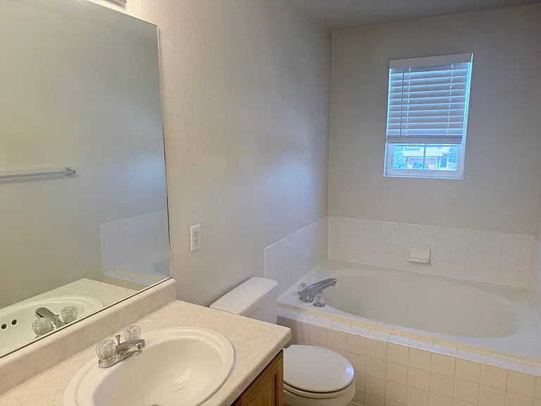 7228 Waterman Way — Photo 12