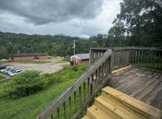 49 Button Loop #4, Cullowhee, NC 28723