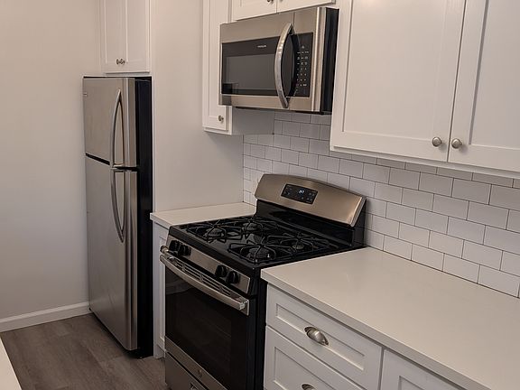 2nd image of 5971 Chula Vista Way APT 10