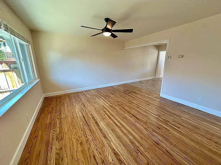 2622 Renton Way — Photo 31