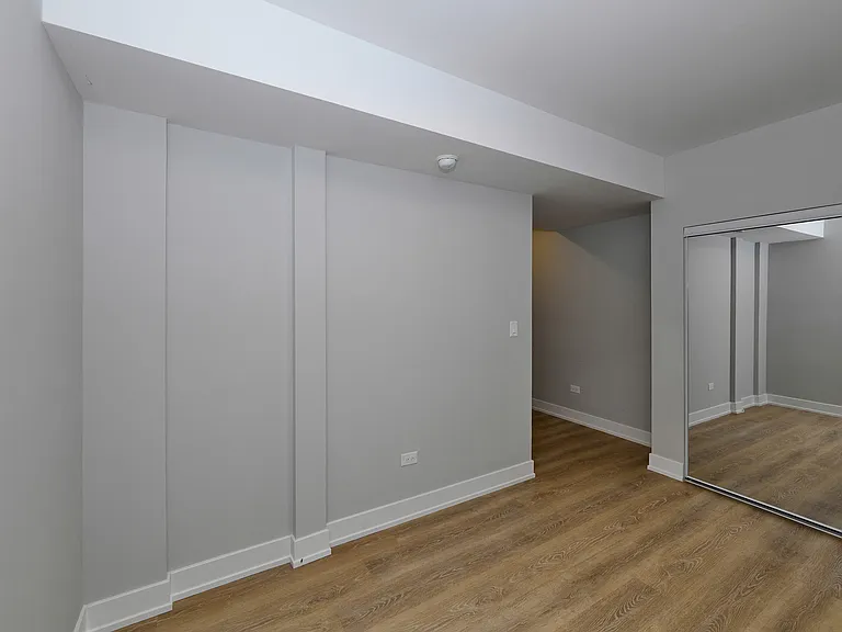 2158 W 18th St #1 — Photo 25