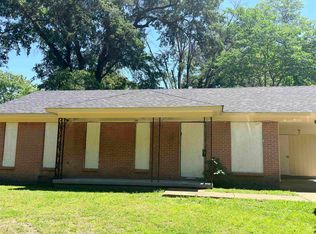 3240 Mario St, Memphis, TN 38127