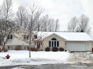 3320 Katelyn Ct, Eau Claire, WI 54701
