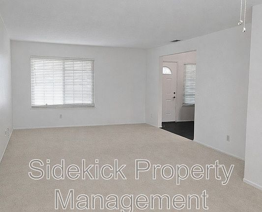 5th image of 15775 Cheyenne St