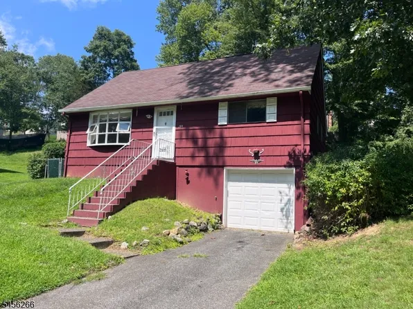 194 Tomahawk Trl, Byram Twp., NJ 07871
