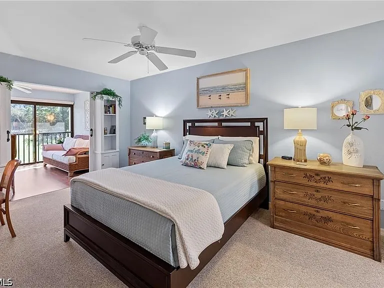 5890 Trailwinds Dr #522 — Photo 7