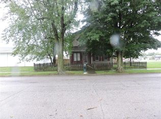 1115 W North St, Greenfield, IN 46140