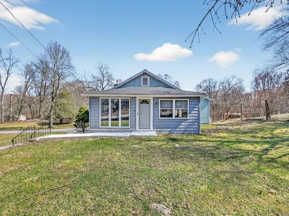 29 Ridge Rd, Montgomery, NY 12549