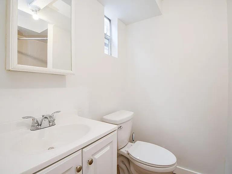 1525 Studewood St — Photo 18