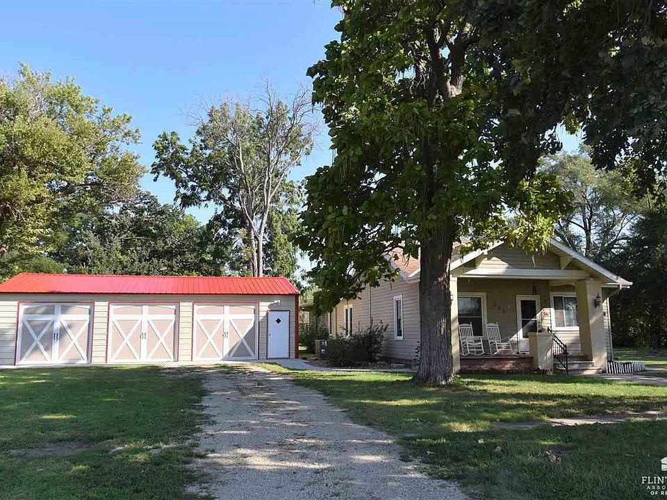 309 E 3rd St, Solomon, KS 67480 MLS 20232438 Zillow
