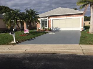 924 S Fork Cir, Melbourne, FL 32901